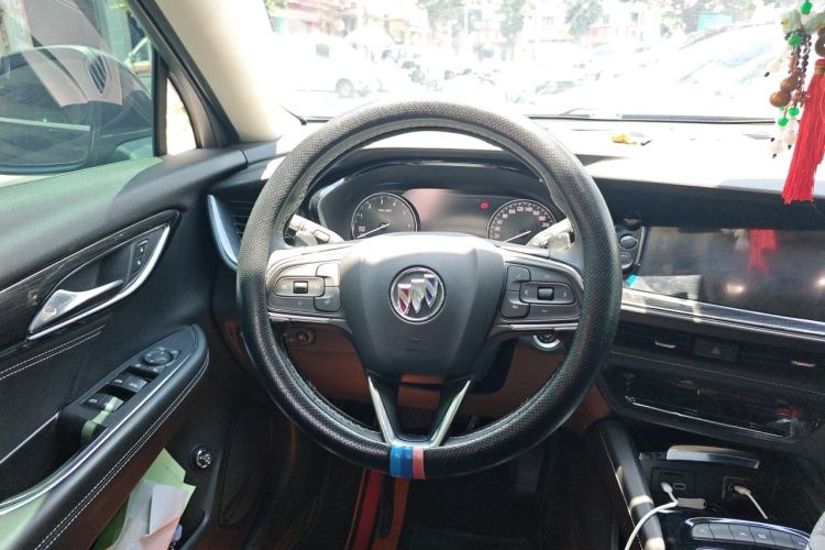 Used Buick Envision 2022 Encore Plus 652T Five-Seat Luxury Model Steering Wheel