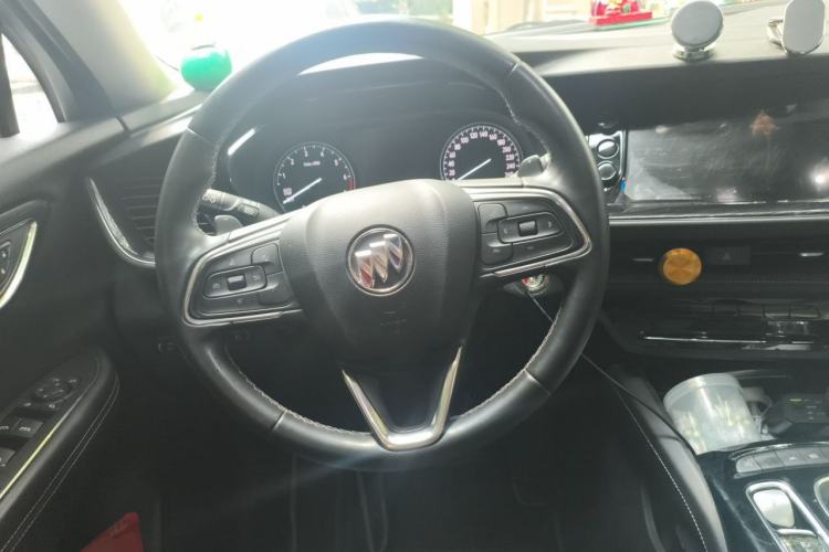 Used Buick Envision 2022 Facelift Encore S 552T Two-Wheel-Drive Luxury Model Steering Wheel
