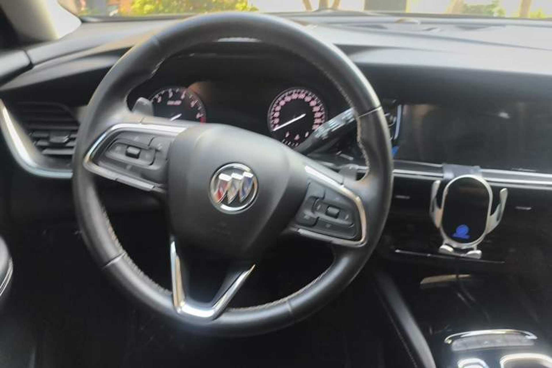Used Buick Envision 2022 Facelift Encore S 552T Two-Wheel-Drive Luxury Model Steering Wheel