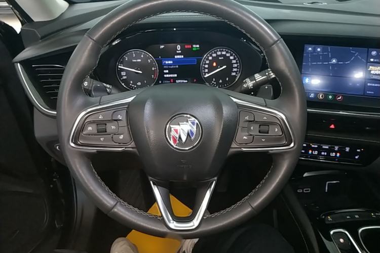 Used Buick Envision 2022 Encore Plus 552T Five-Seat Luxury Model Steering Wheel