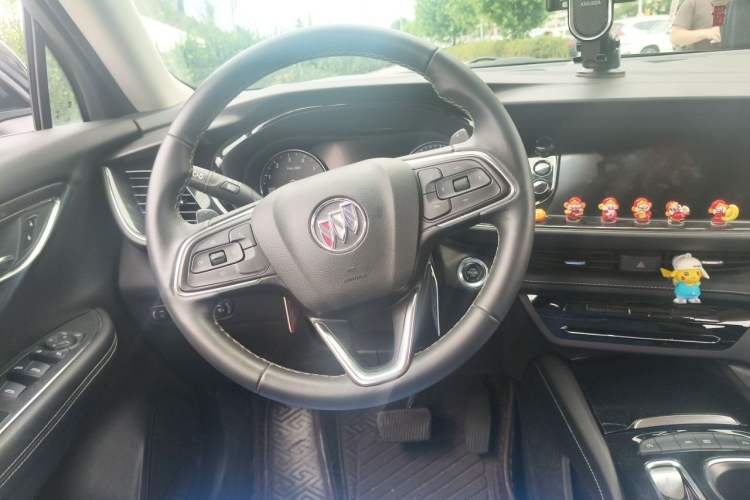 Used Buick Envision 2022 Facelift Encore S 552T Two-Wheel-Drive Luxury Model Steering Wheel