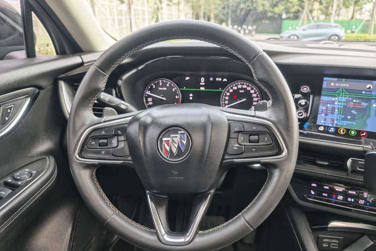 Used Buick Envision 2022 Facelift Encore S 552T Two-Wheel-Drive Luxury Model Steering Wheel