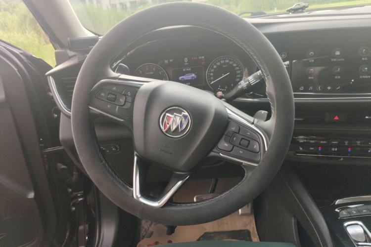 Used Buick Envision 2022 Encore S GS 4x4 Sport Edition Steering Wheel