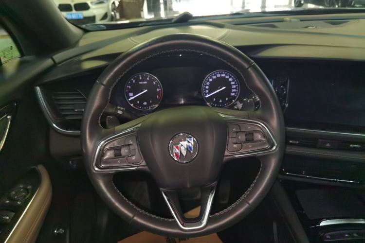 Used Buick Envision 2022 Encore Plus 652T Five-Seat Luxury Model Steering Wheel
