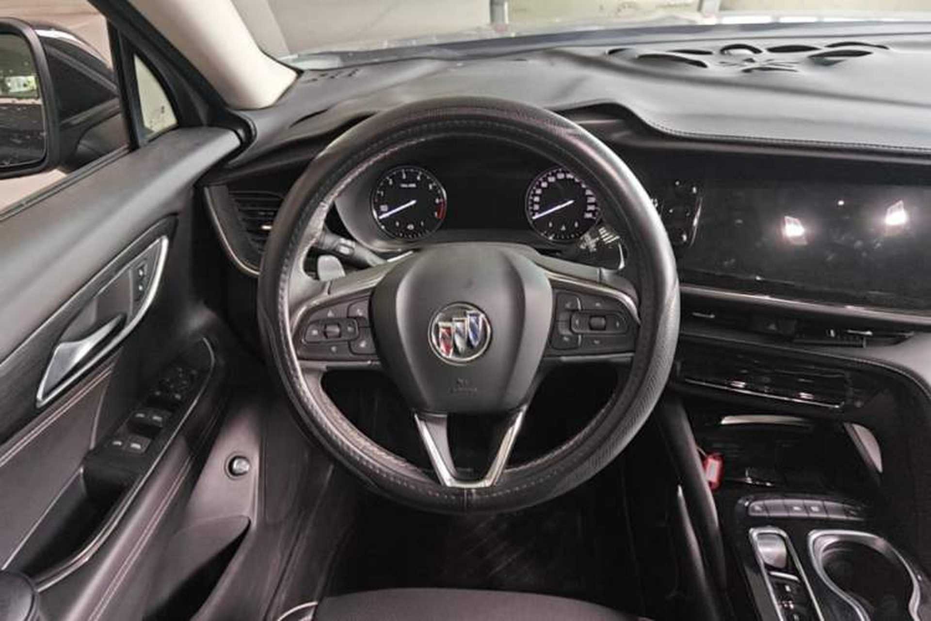 Used Buick Envision 2022 Encore Plus 652T Five-Seat Luxury Model Steering Wheel