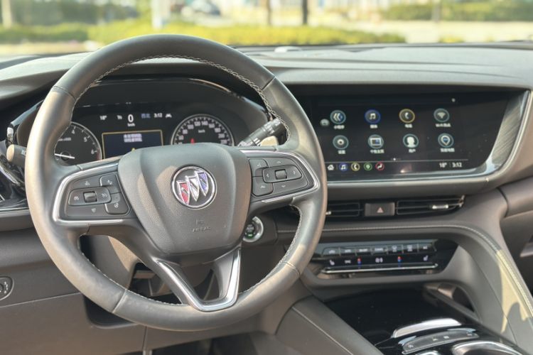 Used Buick Envision 2022 Encore Plus 652T Five-Seat Luxury Model Steering Wheel
