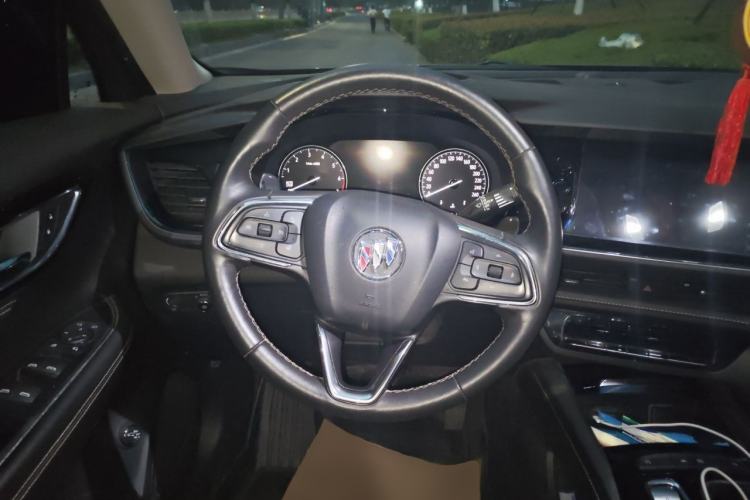 Used Buick Envision 2022 Encore Plus 652T Five-Seat Luxury Model Steering Wheel
