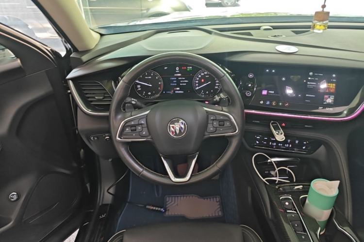 Used Buick Envision 2022 Encore Plus 652T Five-Seat Luxury Model Steering Wheel