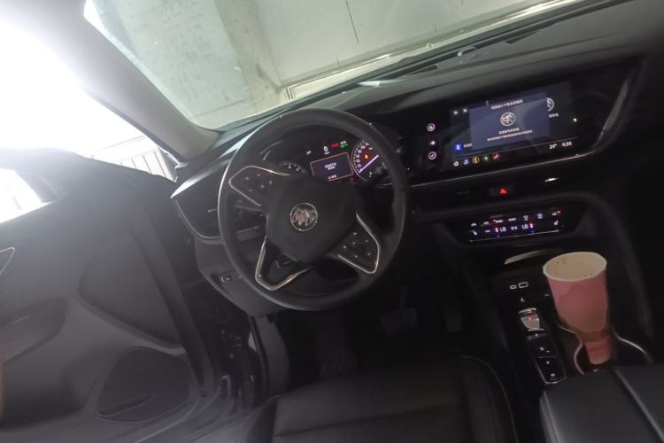 Used Buick Envision 2022 Encore S 552T Two-Wheel-Drive Luxury Model Steering Wheel