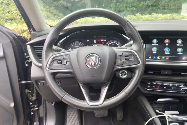 Used Buick Envision 2022 Facelift Encore S 552T Two-Wheel-Drive Luxury Model Steering Wheel