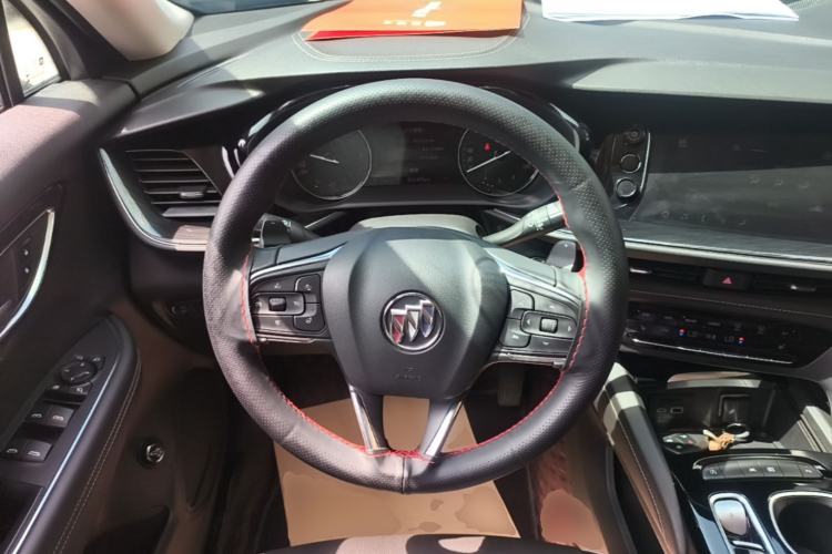 Used Buick Envision 2022 Encore Plus 652T Five-Seat Luxury Model Steering Wheel