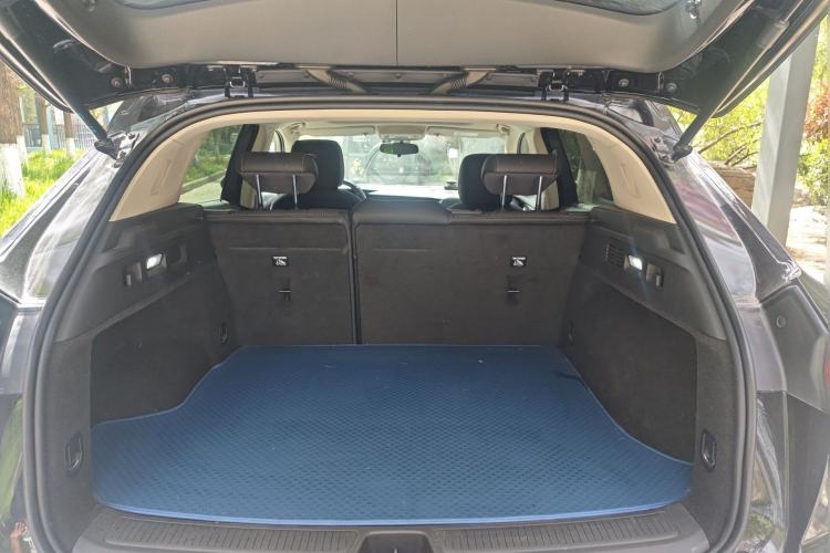 Used Buick Envision 2022 Encore S 552T Two-Wheel Drive Elite Model Trunk