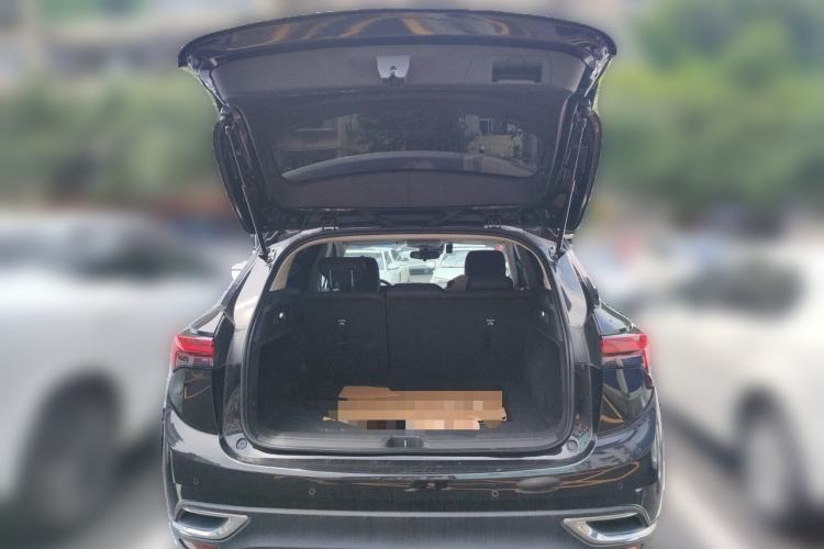Used Buick Envision 2022 Facelift Encore S 552T Two-Wheel-Drive Luxury Model Trunk