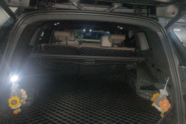 Used Buick Envision 2022 Encore Plus 652T Five-Seat Luxury Model Trunk