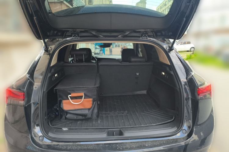 Used Buick Envision 2022 Facelift Encore S 552T Two-Wheel-Drive Luxury Model Trunk