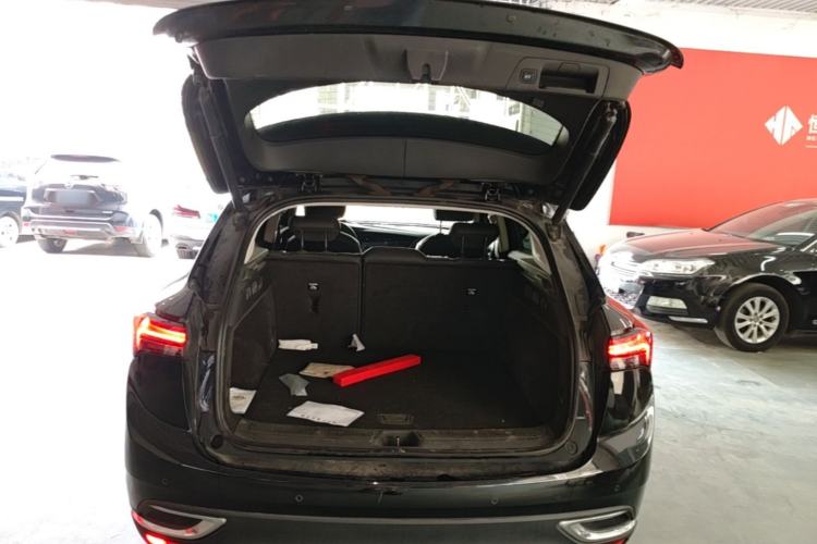Used Buick Envision 2022 Encore S 652T Two-Wheel-Drive Luxury Model Trunk