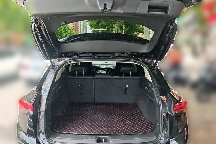 Used Buick Envision 2022 Facelift Encore S 552T Two-Wheel-Drive Luxury Model Trunk