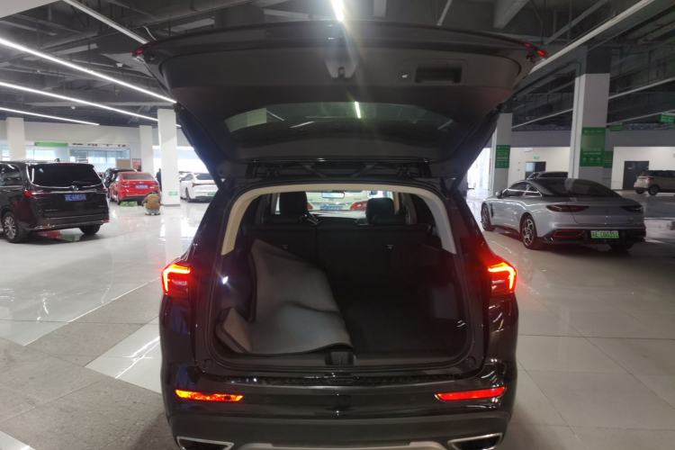 Used Buick Envision 2022 Encore Plus 652T Five-Seat Luxury Model Trunk