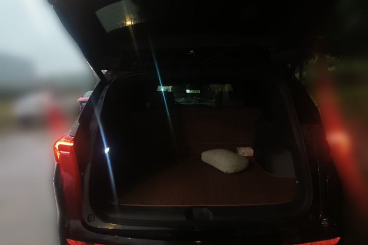 Used Buick Envision 2022 Encore Plus 652T Five-Seat Luxury Model Trunk