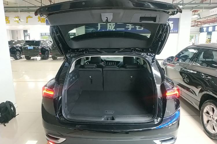 Used Buick Envision 2022 Encore S 652T Two-Wheel Drive Elite Model Trunk