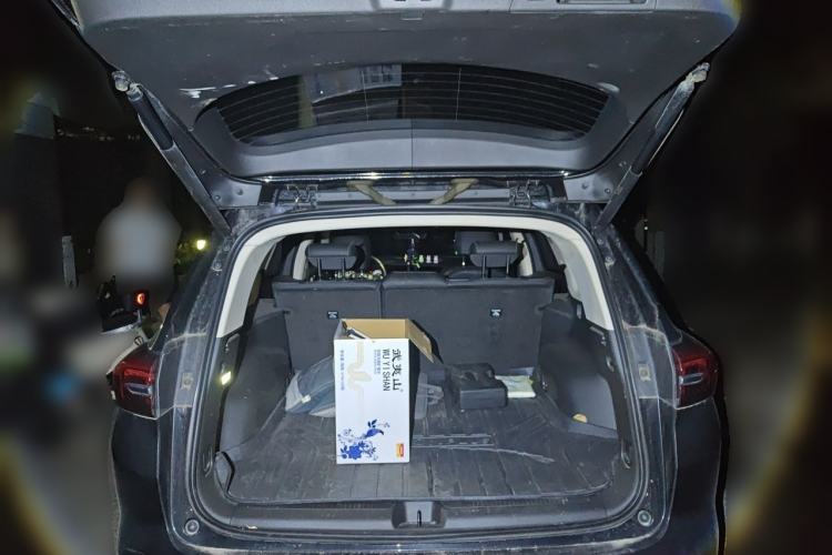 Used Buick Envision 2022 Encore Plus 652T Five-Seat Luxury Model Trunk