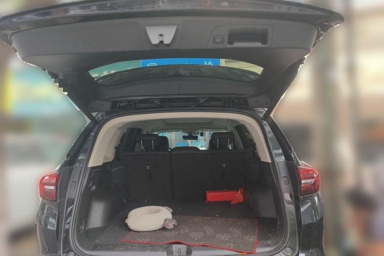 Used Buick Envision 2022 Encore Plus 652T Five-Seat Luxury Model Trunk