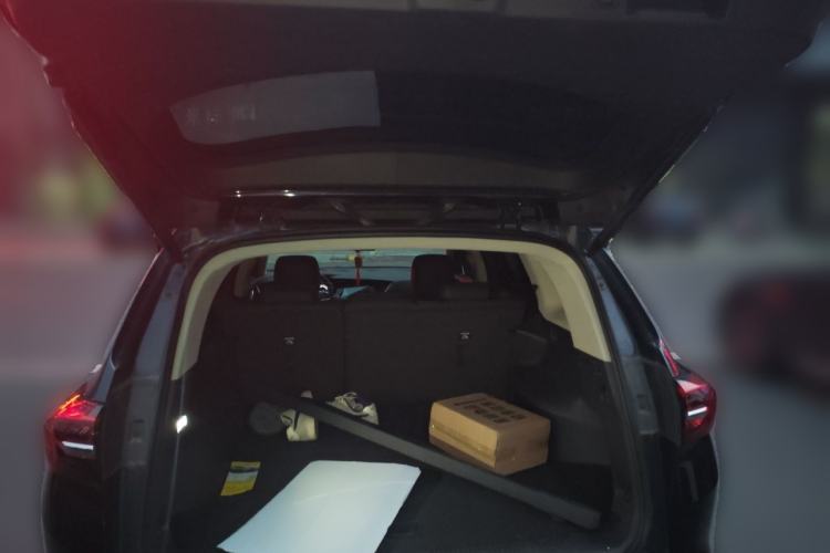 Used Buick Envision 2022 Encore Plus 652T Five-Seat Luxury Model Trunk