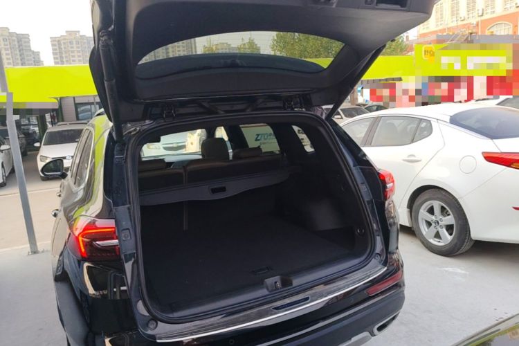 Used Buick Envision 2022 Encore Plus 652T Five-Seat Luxury Model Trunk