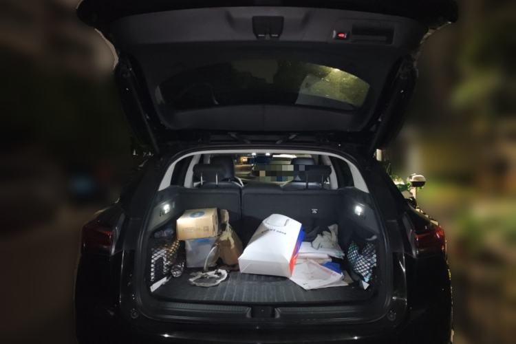 Used Buick Envision 2022 Facelift Encore S 552T Two-Wheel-Drive Luxury Model Trunk
