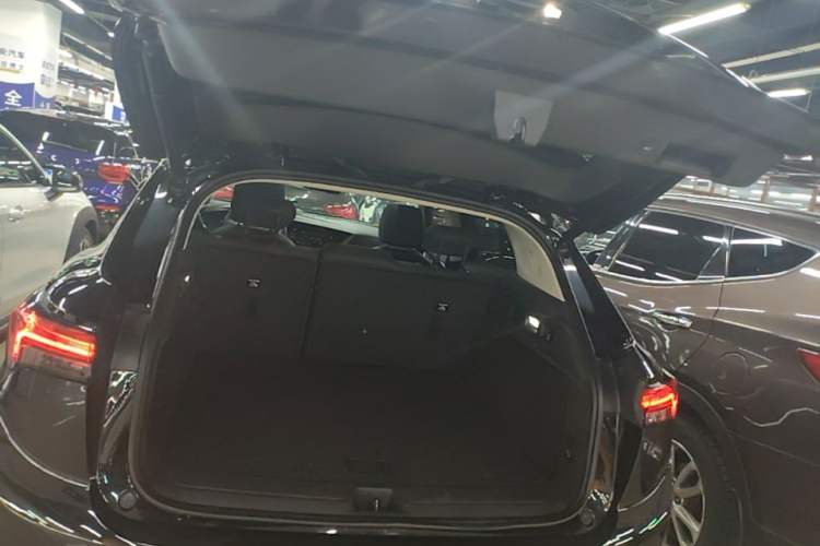Used Buick Envision 2022 Facelift Encore S GS 4x4 Sport Edition Trunk