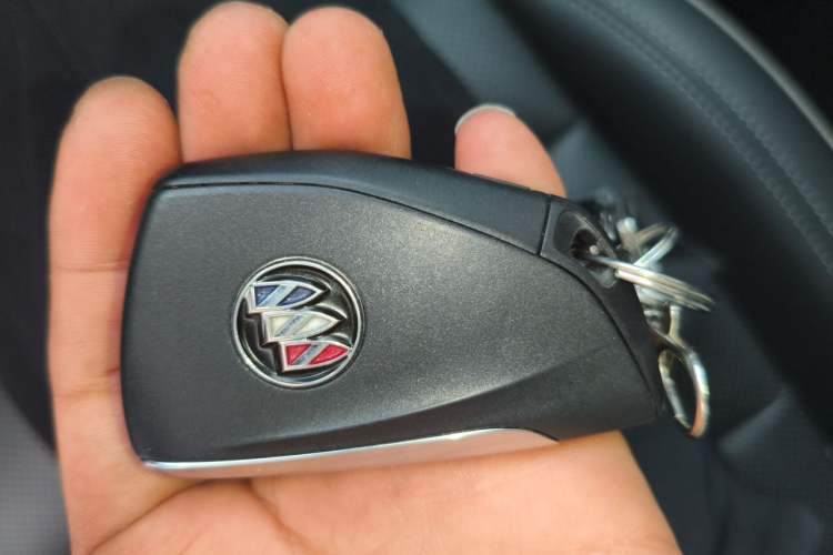 Used Buick Envision 2022 Facelift Encore S 552T Two-Wheel-Drive Luxury Model Vehicle Key