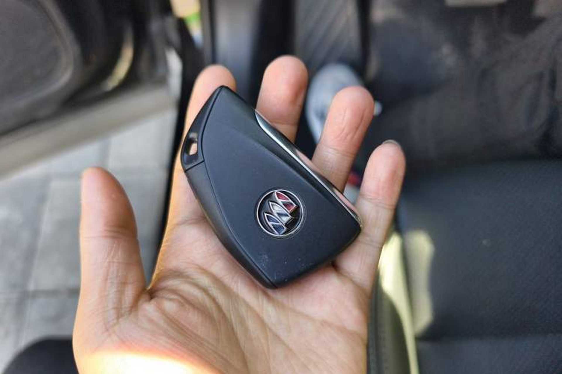 Used Buick Envision 2022 Encore S 552T Two-Wheel-Drive Luxury Model Vehicle Key