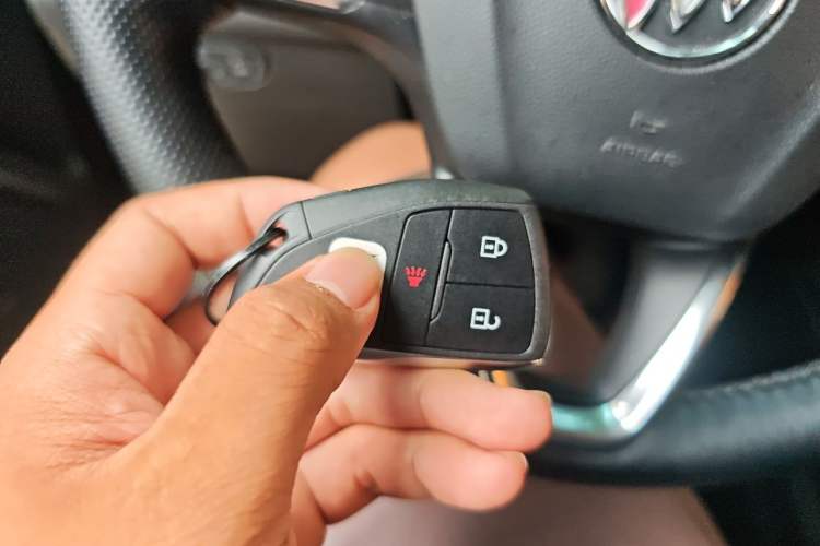 Used Buick Envision 2022 Facelift Encore S 552T Two-Wheel-Drive Luxury Model Vehicle Key