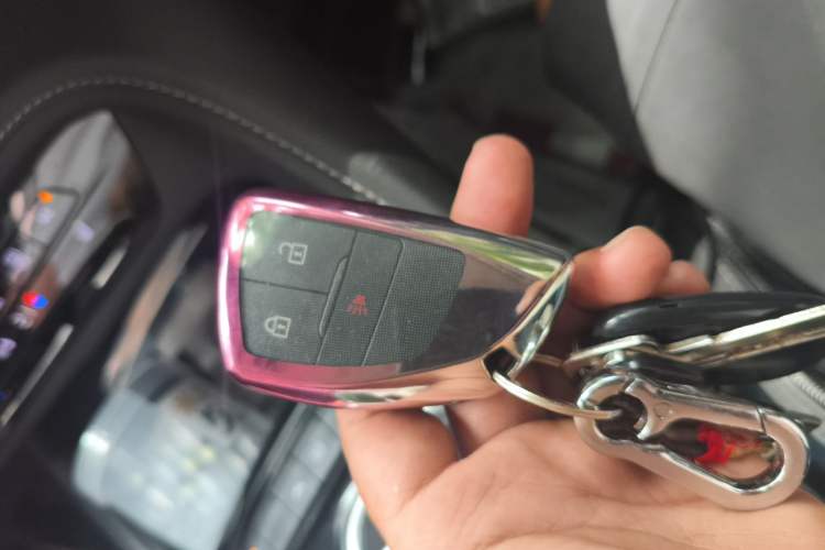 Used Buick Envision 2022 Facelift Encore S 552T Two-Wheel-Drive Luxury Model Vehicle Key