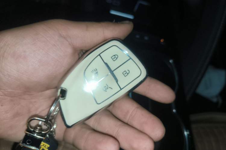 Used Buick Envision 2022 Encore Plus 652T Five-Seat Luxury Model Vehicle Key