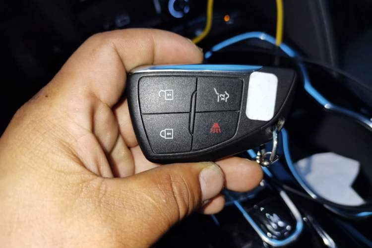 Used Buick Envision 2022 Encore Plus 652T Five-Seat Luxury Model Vehicle Key