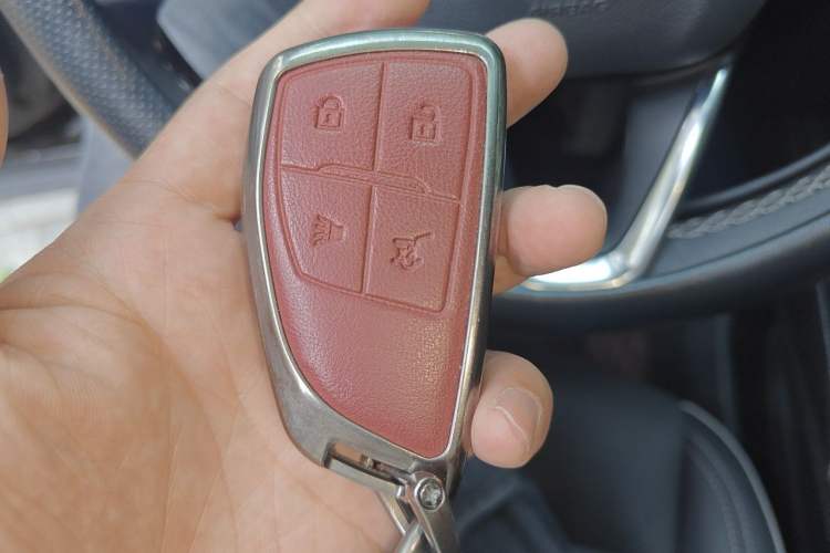 Used Buick Envision 2022 Encore Plus Avenir Avenir 5-Seater Edition Vehicle Key