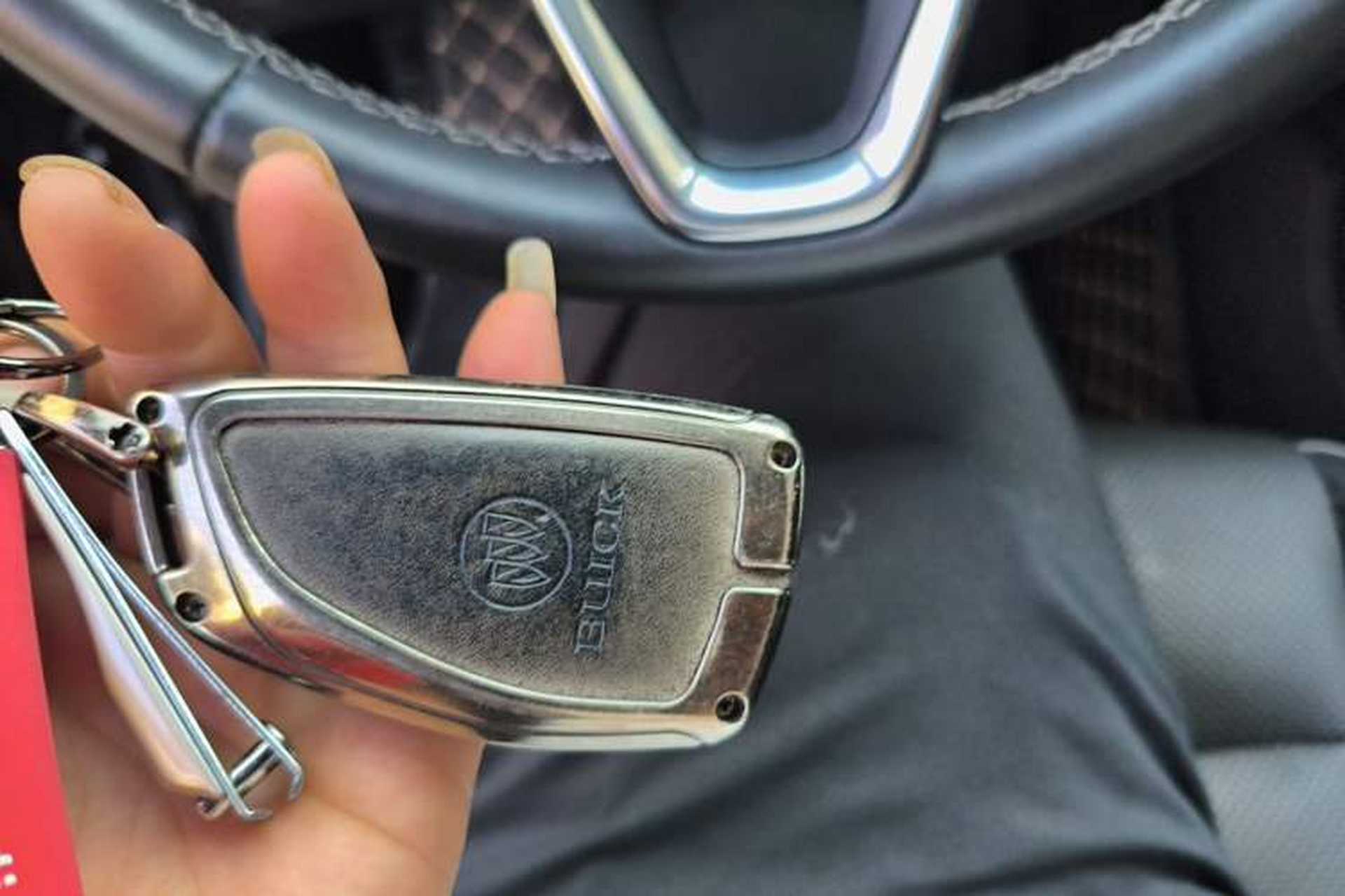 Used Buick Envision 2022 Facelift Encore S 552T Two-Wheel-Drive Luxury Model Vehicle Key