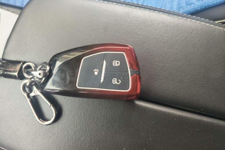 Used Buick Envision 2022 Facelift Encore S 552T Two-Wheel-Drive Luxury Model Vehicle Key