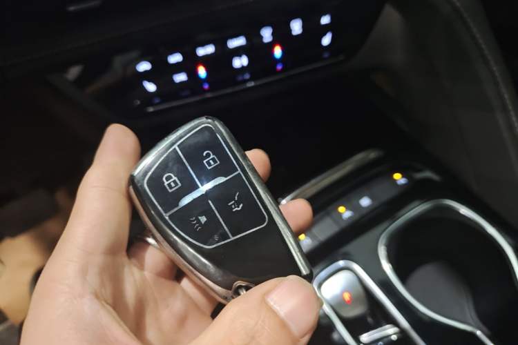 Used Buick Envision 2022 Encore Plus 652T Five-Seat Luxury Model Vehicle Key