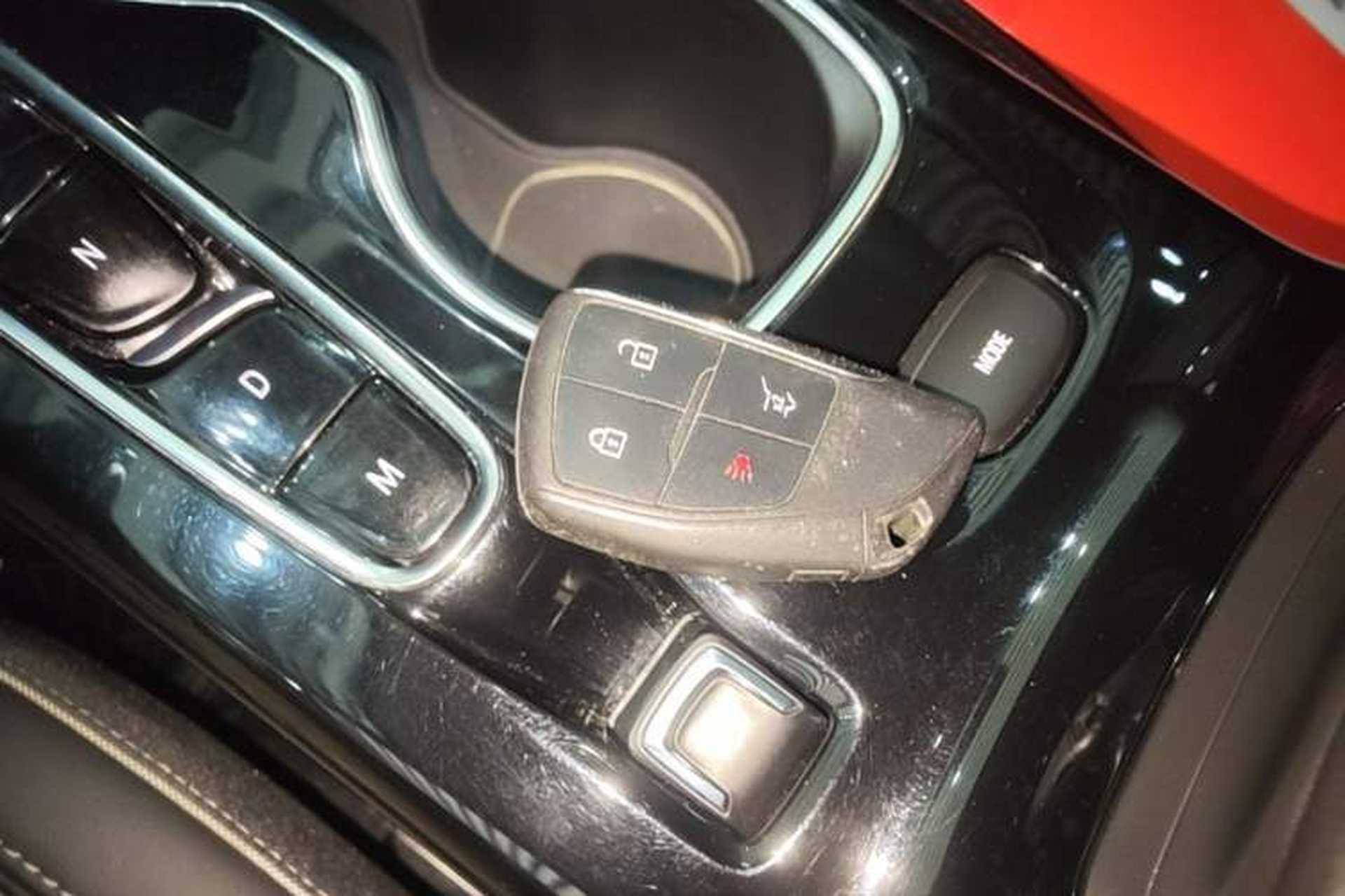 Used Buick Envision 2022 Encore Plus 652T Five-Seat Luxury Model Vehicle Key