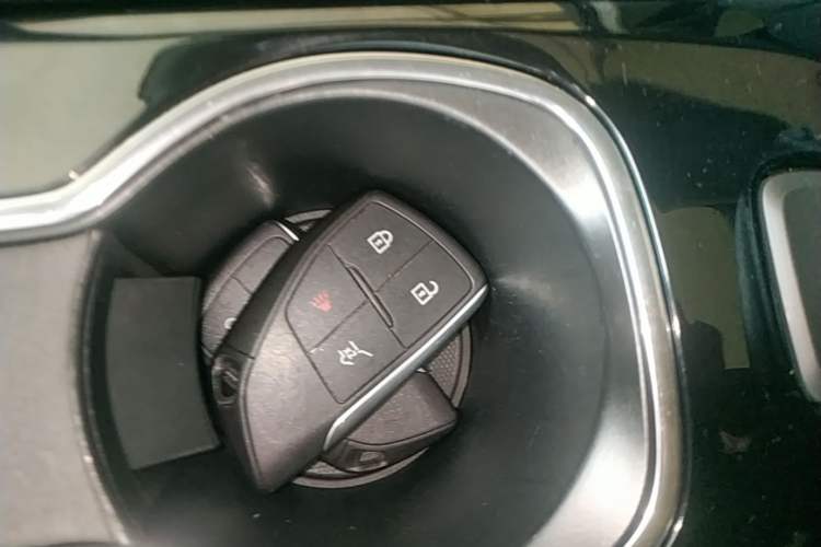 Used Buick Envision 2022 Encore Plus 652T Five-Seat Luxury Model Vehicle Key