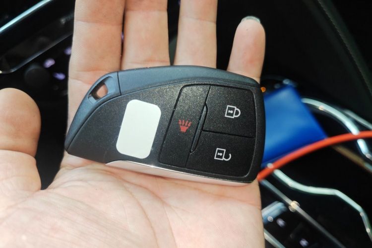 Used Buick Envision 2022 Facelift Encore S 552T Two-Wheel-Drive Luxury Model Vehicle Key