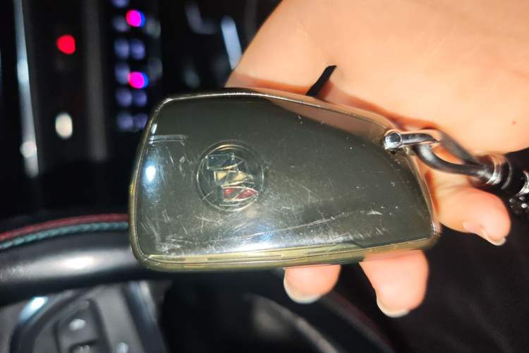 Used Buick Envision 2022 Facelift Encore S 552T Two-Wheel-Drive Luxury Model Vehicle Key
