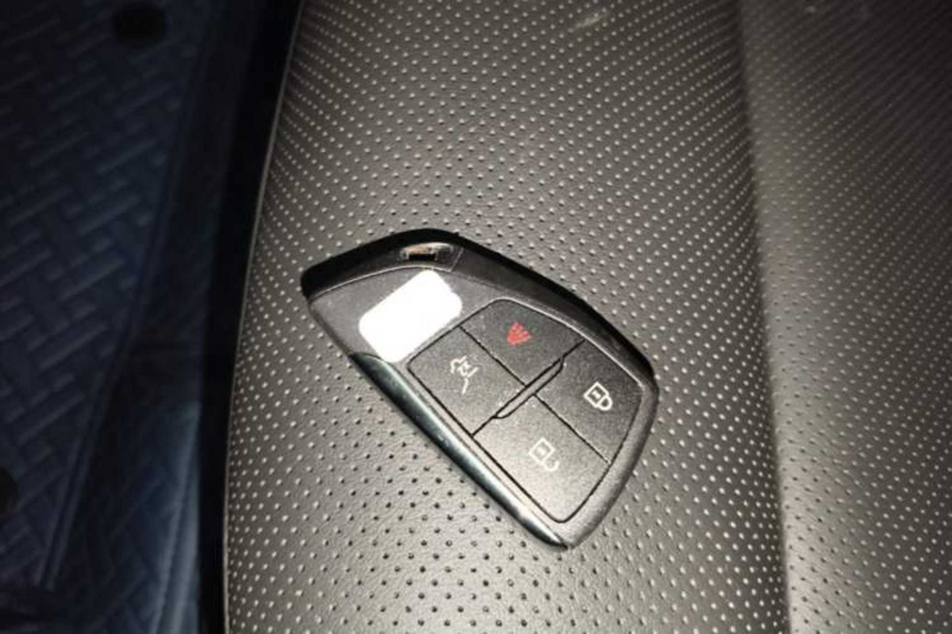Used Buick Envision 2022 Encore Plus 652T Five-Seat Luxury Model Vehicle Key