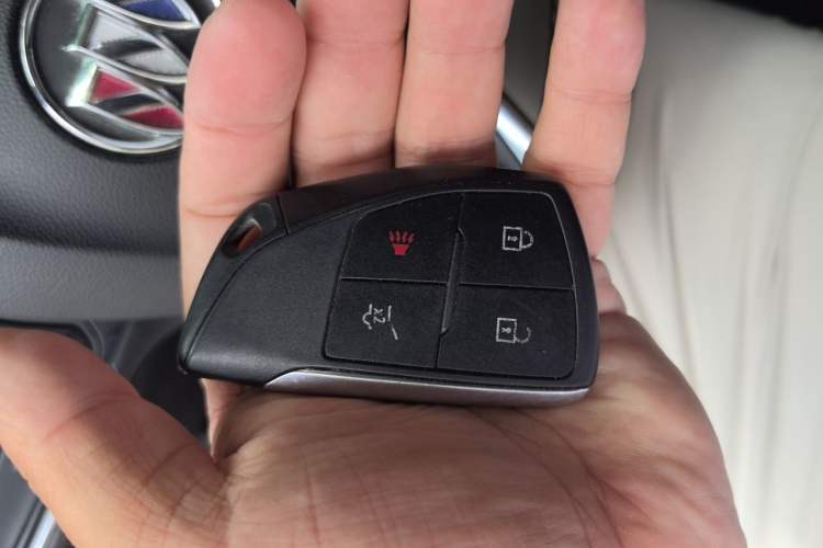 Used Buick Envision 2022 Encore Plus 652T Five-Seat Luxury Model Vehicle Key