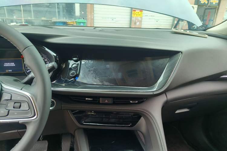 Used Buick Envision 2022 Encore Plus 652T Five-Seat Luxury Model Audio And AC Panel