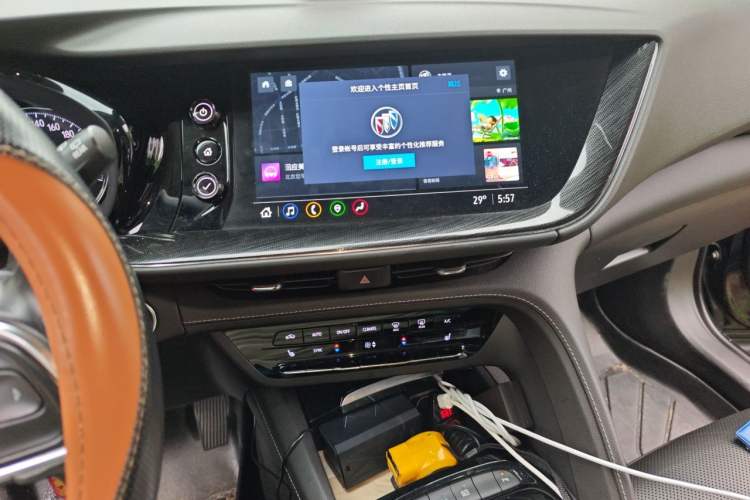 Used Buick Envision 2022 Encore Plus 552T Five-Seat Luxury Model Audio And AC Panel