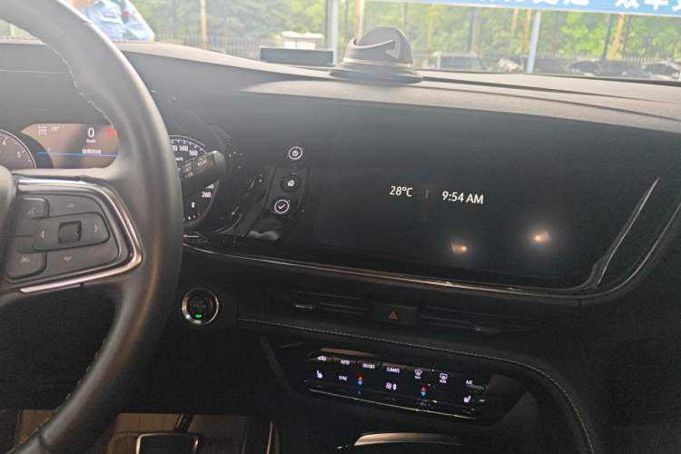 Used Buick Envision 2022 Encore S GS 4x4 Sport Edition Audio And AC Panel