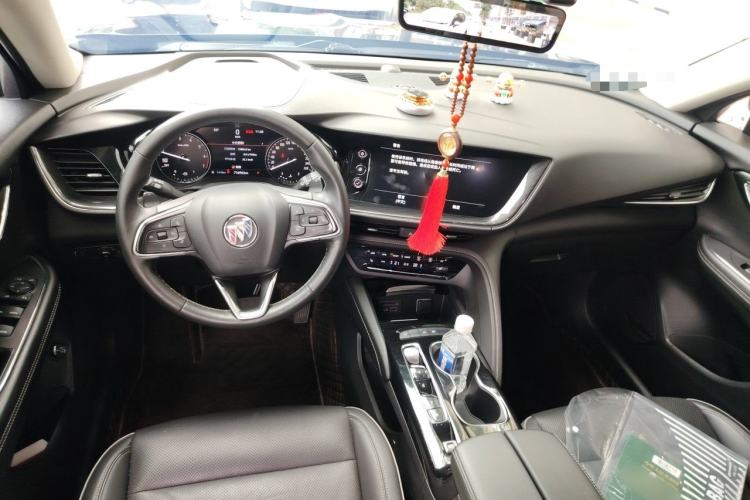 Used Buick Envision 2022 Encore Plus 652T Five-Seat Luxury Model Center Console
